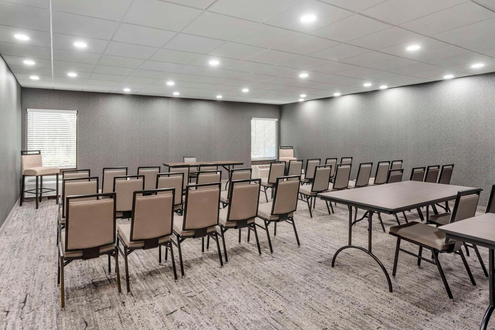 Best Western Plus Heritage Rail Inn & Suites York Exteriör bild